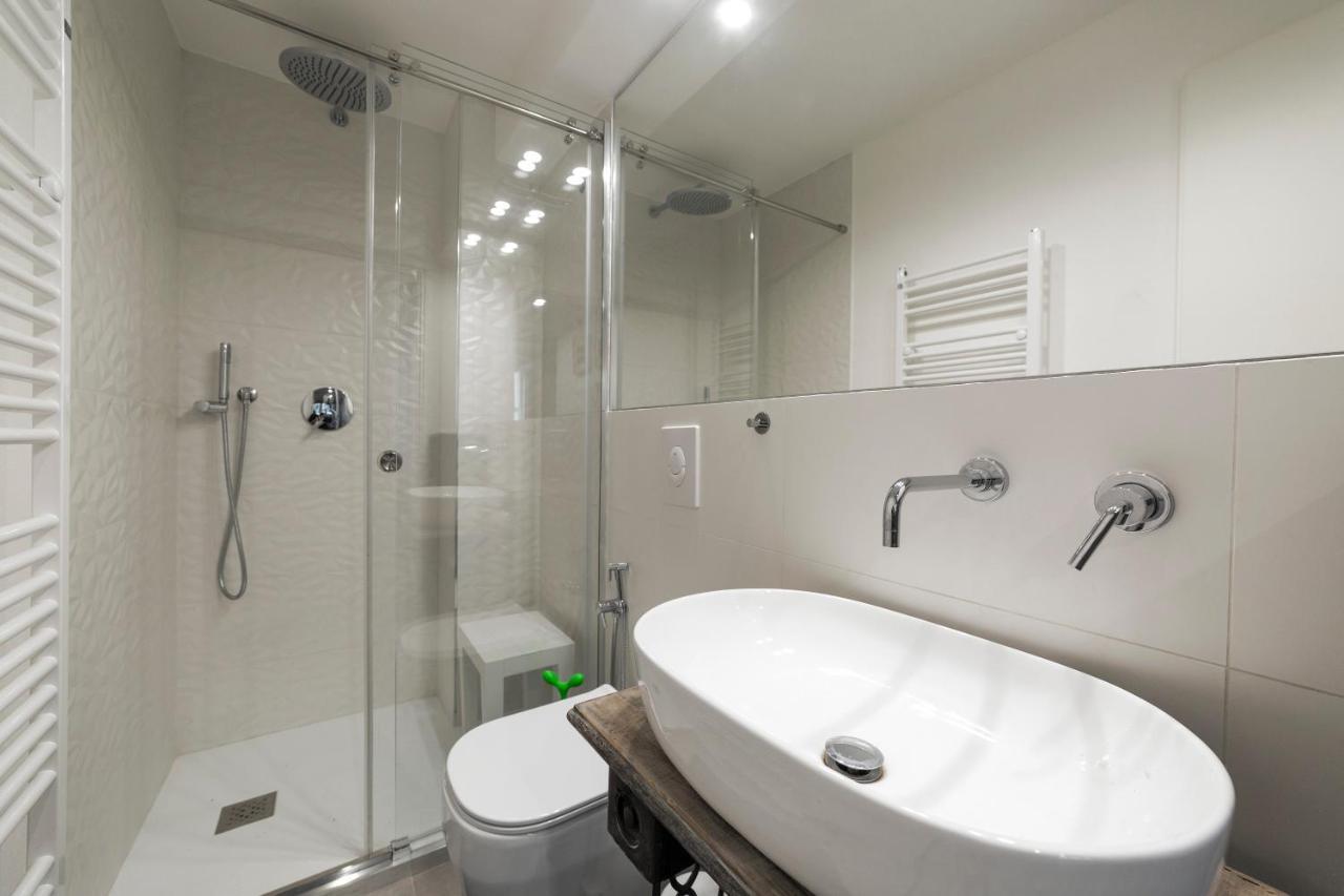La Pampa New & Fully Refurbished Apt Lejlighed Milano Eksteriør billede